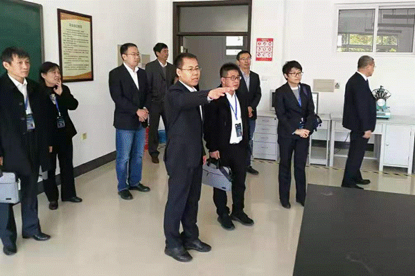 https://www.sau.edu.cn/__local/D/F2/12/A920FEFE583D04F5E4ACE34321B_8A5A989C_A14BF.png